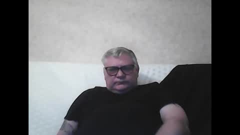 Snapshot of thierrysymp chatting on 17, 12, 2024 Thierrysymp online show from 17, 12, 2024