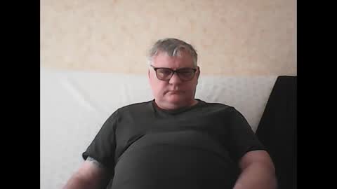 Snapshot of thierrysymp chatting on 23, 12, 2024 Thierrysymp online show from 23, 12, 2024