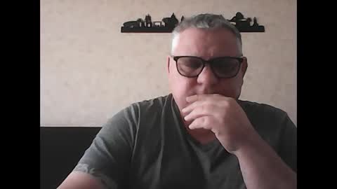 Snapshot of thierrysymp chatting on 4, 2, 2025 Thierrysymp online show from 4, 2, 2025