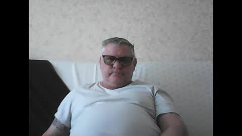 Snapshot of thierrysymp chatting on 5, 3, 2025 Thierrysymp online show from 5, 3, 2025