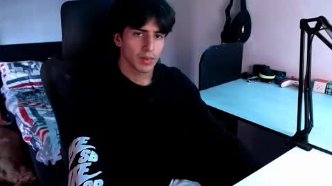 thieves_us online show from 25, 1, 2025