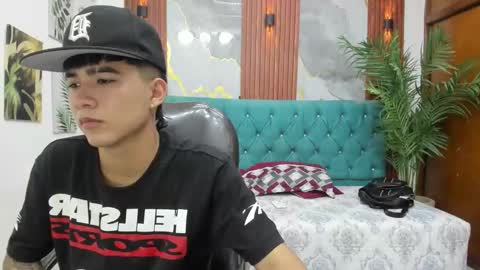  THIAGO COLLINS  online show from 22, 2, 2026