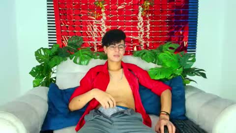 Thiago Saenzz online show from 25, 2, 2026