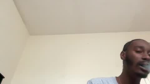 Snapshot of thirdlegkenny chatting on 3, 12, 2025 thirdlegkenny online show from 3, 12, 2025