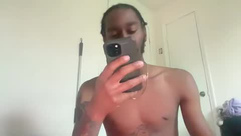 Snapshot of thirdlegkenny chatting on 20, 12, 2025 thirdlegkenny online show from 20, 12, 2025