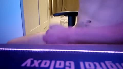 tholul online show from 13, 11, 2025