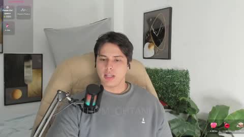 Snapshot of thom_ohtani chatting on 18, 4, 2026 thom_ohtani online show from 18, 4, 2026