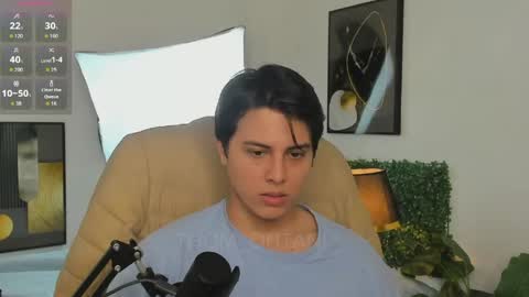 Snapshot of thom_ohtani chatting on 21, 4, 2026 thom_ohtani online show from 21, 4, 2026