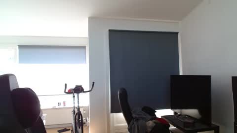 thomas315627 online show from 22, 4, 2026