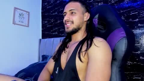 Thomas online show from 23, 10, 2025