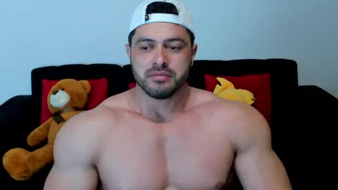 Snapshot of thomas_brandon chatting on 27, 1, 2025 Thomas Brandon online show from 27, 1, 2025