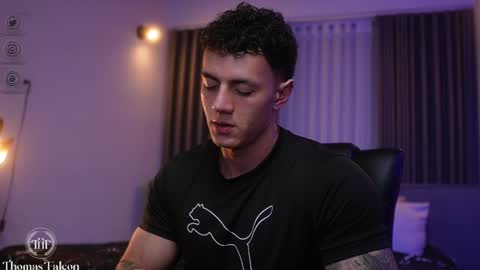 Snapshot of thomas_falcon1 chatting on 14, 12, 2024 Thomas Falcon online show from 14, 12, 2024