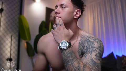 Snapshot of thomas_falcon1 chatting on 8, 1, 2025 Thomas Falcon online show from 8, 1, 2025