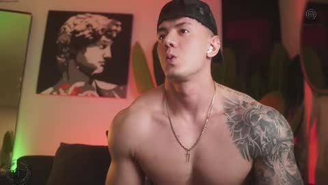 Thomas Falcon online show from 19, 12, 2025