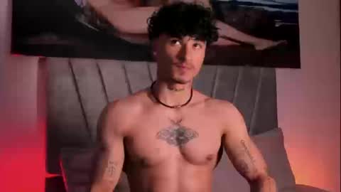 Snapshot of thomas_fit1 chatting on 8, 1, 2026 Thomas 3 JUST STAY AND BE MY LAST LOVE online show from 8, 1, 2026