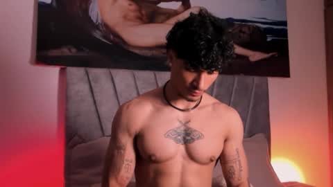 Snapshot of thomas_fit1 chatting on 15, 1, 2026 Thomas 3 JUST STAY AND BE MY LAST LOVE online show from 15, 1, 2026