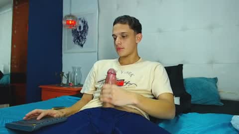 ---Thomas--- online show from 10, 4, 2026