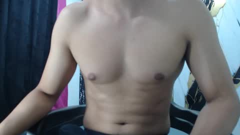 Thomas online show from 8, 11, 2025