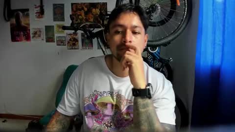 Thomas online show from 24, 11, 2025