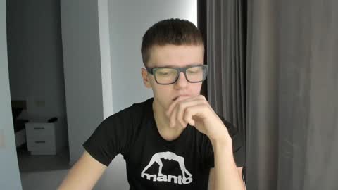 Tomas online show from 10, 12, 2024