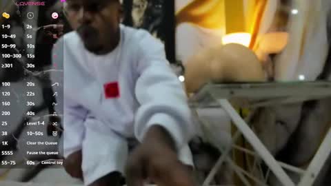 Snapshot of thomas_shelbys chatting on 6, 3, 2025 Thomas online show from 6, 3, 2025