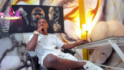 Snapshot of thomas_shelbys chatting on 25, 10, 2025 Thomas online show from 25, 10, 2025