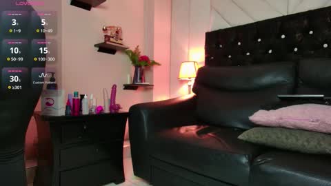 Snapshot of thomasandsamantha chatting on 16, 2, 2026 thomasandsamantha online show from 16, 2, 2026