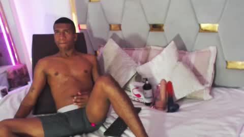 Thomas... online show from 6, 1, 2025