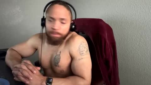 Snapshot of thomasgwhitecft chatting on 22, 10, 2025 FatherTime online show from 22, 10, 2025