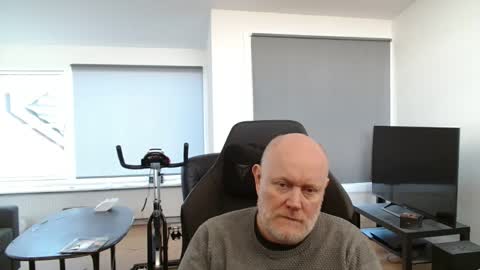 thomash32 online show from 29, 9, 2025