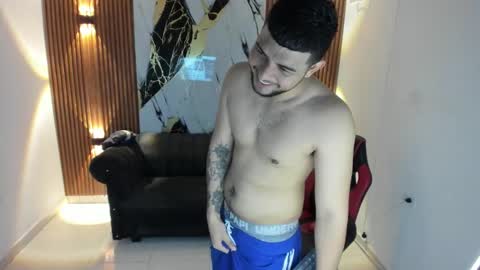 Snapshot of thomson_hot01 chatting on 3, 10, 2025 thomson_hot01 online show from 3, 10, 2025