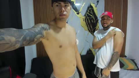 Snapshot of thomson_hot01 chatting on 18, 11, 2025 thomson_hot01 online show from 18, 11, 2025