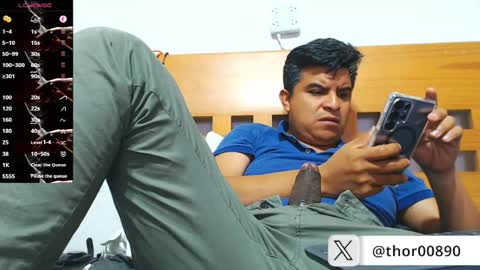 Snapshot of thor0200 chatting on 22, 5, 2026 thor0200 online show from 22, 5, 2026
