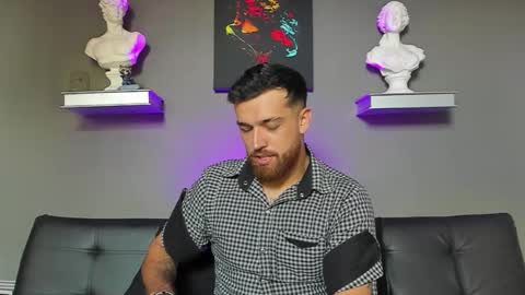 Snapshot of thor_evans chatting on 18, 11, 2025 thor_evans online show from 18, 11, 2025