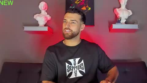 Snapshot of thor_evans chatting on 4, 12, 2025 thor_evans online show from 4, 12, 2025