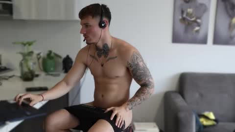 Sebastian online show from 2, 12, 2024