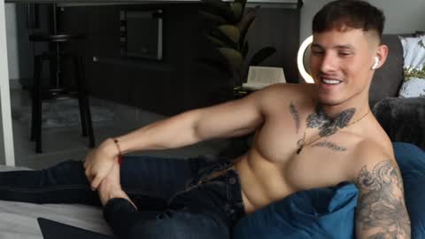 Sebastian online show from 5, 2, 2025