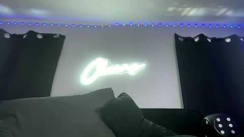 ThroatTaker4l  online show from 5, 2, 2026