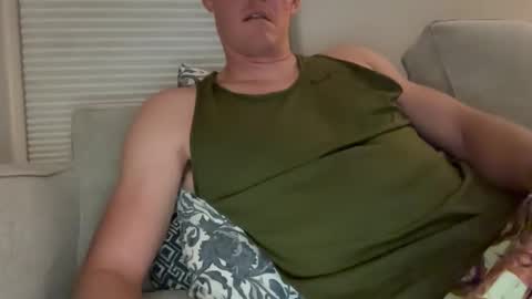 Snapshot of throbbinhood480 chatting on 13, 9, 2025 Throbbinhood online show from 13, 9, 2025