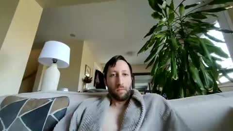 throwawayafteruse20202 online show from 10, 5, 2026