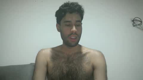 Snapshot of throwawayyourgun chatting on 21, 12, 2025 Luka online show from 21, 12, 2025