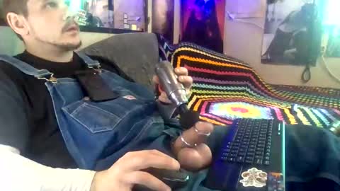 thunder8u42 online show from 16, 4, 2026