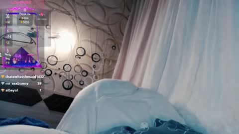 Snapshot of tia_meow chatting on 12, 3, 2025 tiameow online show from 12, 3, 2025