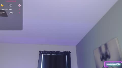 Snapshot of tiabellaxxx chatting on 3, 5, 2026 Tia Bella online show from 3, 5, 2026