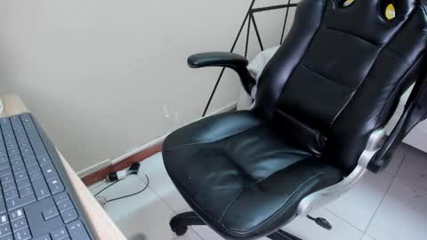 Snapshot of tiara_latina chatting on 26, 2, 2026 Tiara online show from 26, 2, 2026