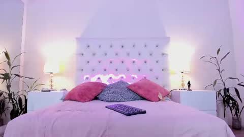 Snapshot of tiffanny_gomez chatting on 17, 7, 2026 Tifanny online show from 17, 7, 2026