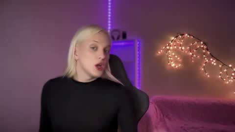 Amira online show from 29, 10, 2025