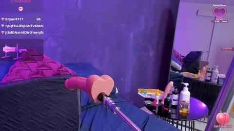 tiffany_bigboobs online show from 16, 1, 2025