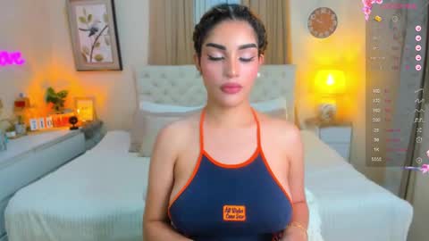 Snapshot of tiffany_cams chatting on 10, 3, 2025 Tiffany online show from 10, 3, 2025