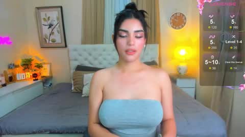 Snapshot of tiffany_cams chatting on 13, 9, 2025 Tiffany online show from 13, 9, 2025